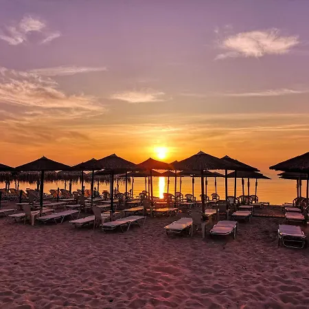 Rihios Hotel 3*