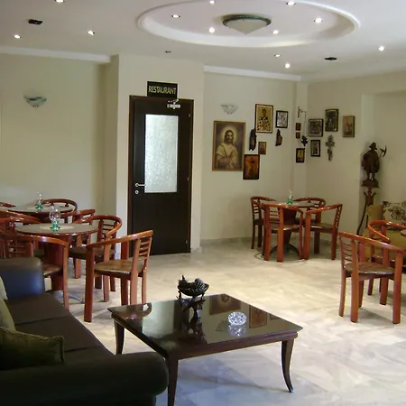 Hotel Rihios