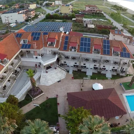 Hotel Rihios 3*