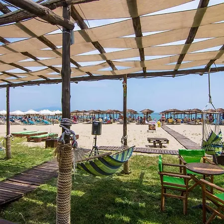Hotel Rihios 3*
