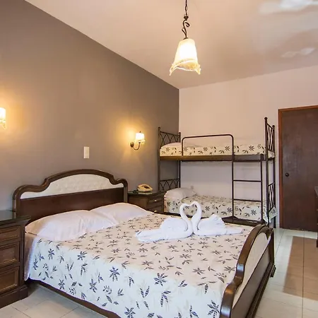 Rihios Hotel 3*