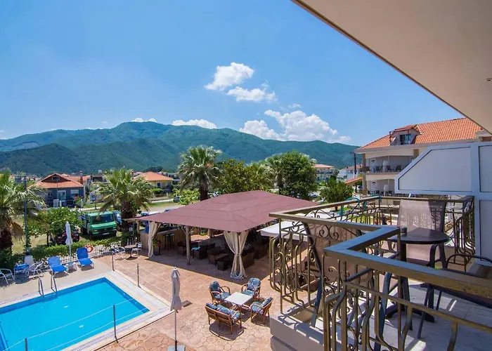 Hotel Rihios