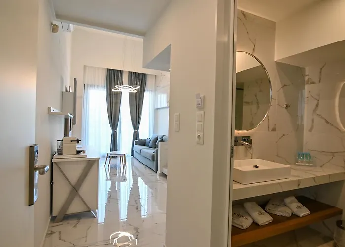 Hotel Rihios 3*
